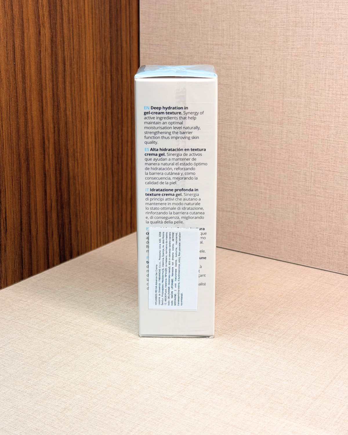 Mediderma Hylanses HA Advance Gel 50 ml – vlažilna gel krema – škatla izdelka od spredaj | Dr. Fabjan Cosmetics Slovenija – spletna trgovina kozmetike, za katero stoji največja poliklinika v Sloveniji, Estetika Fabjan