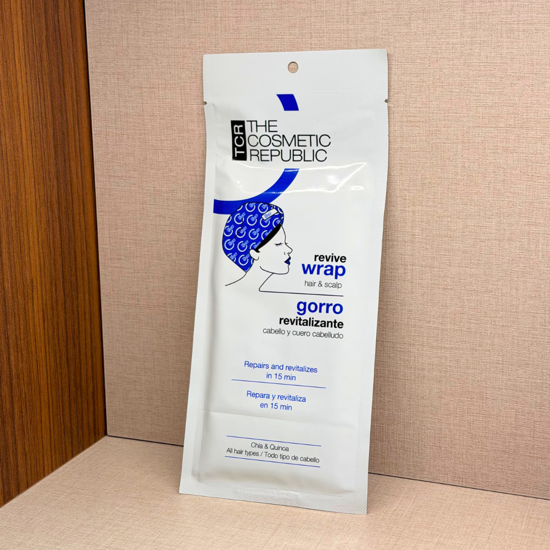 The Cosmetic Republic Revive Wrap – revitalizacijska kapa s chio in kvinojo, ki obnovi lase in lasišče v 15 minutah – sprednja stran embalaže | Dr. Fabjan Cosmetics Slovenija – spletna trgovina kozmetike, za katero stoji največja poliklinika v Sloveniji, Estetika Fabjan